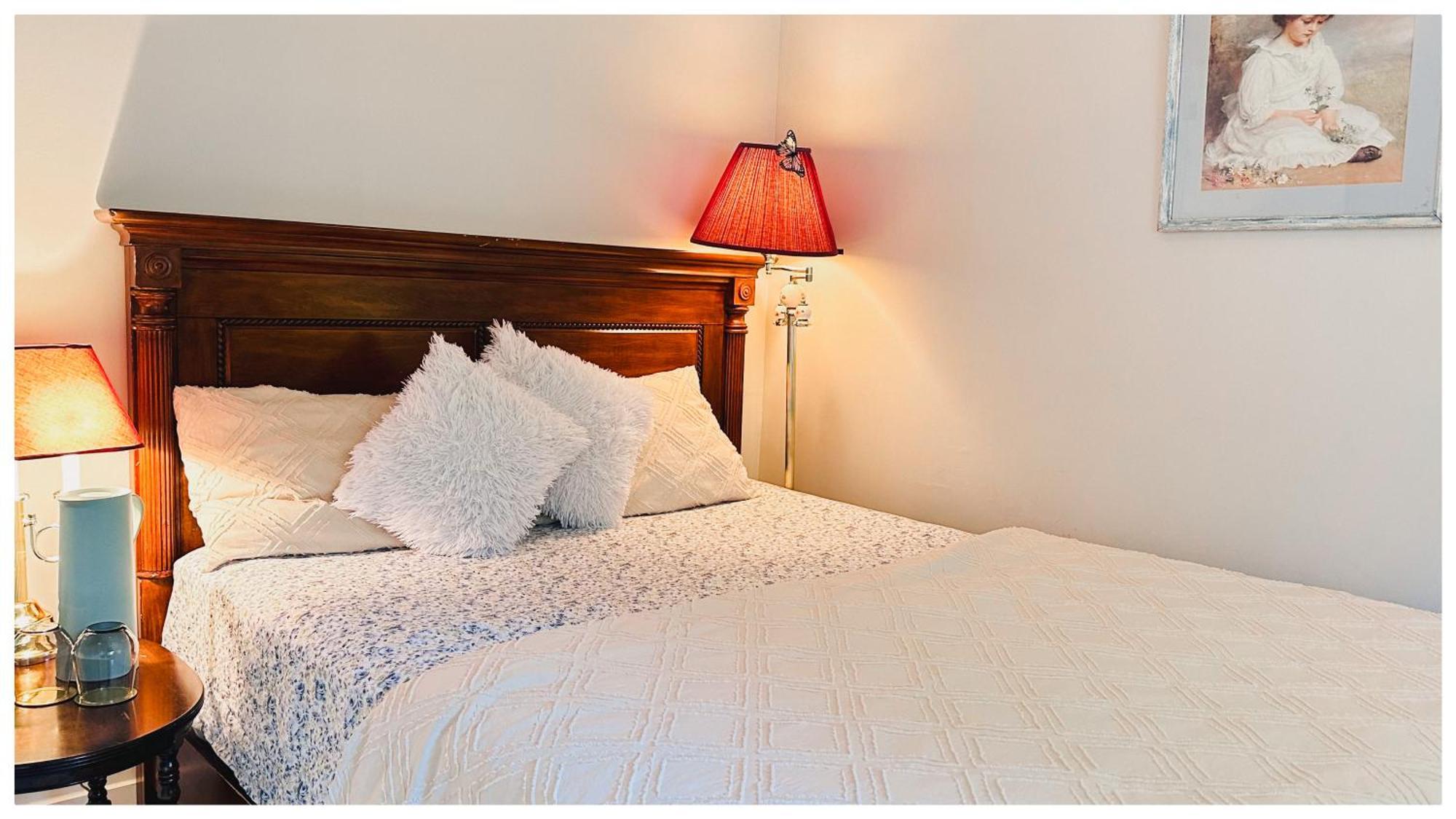 The Stays - Private Cozy 1 Bhr Apt On Main Floor Toronto Exterior foto